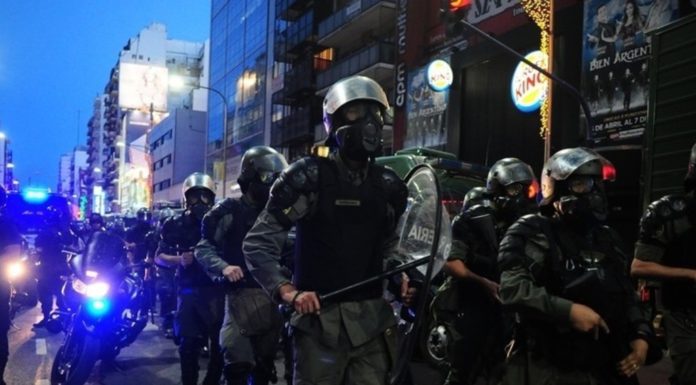 Sigue el festival en Comodoro Py: Procesamientos en la causa por la marcha contra la OMC